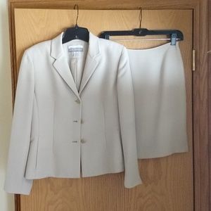 Stone-colored Classic Women's Suit with Skirt